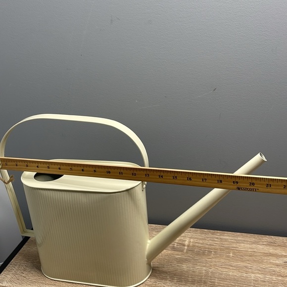 Painted Galvanized Tin Watering Can Cream Decor - Picture 6 of 9